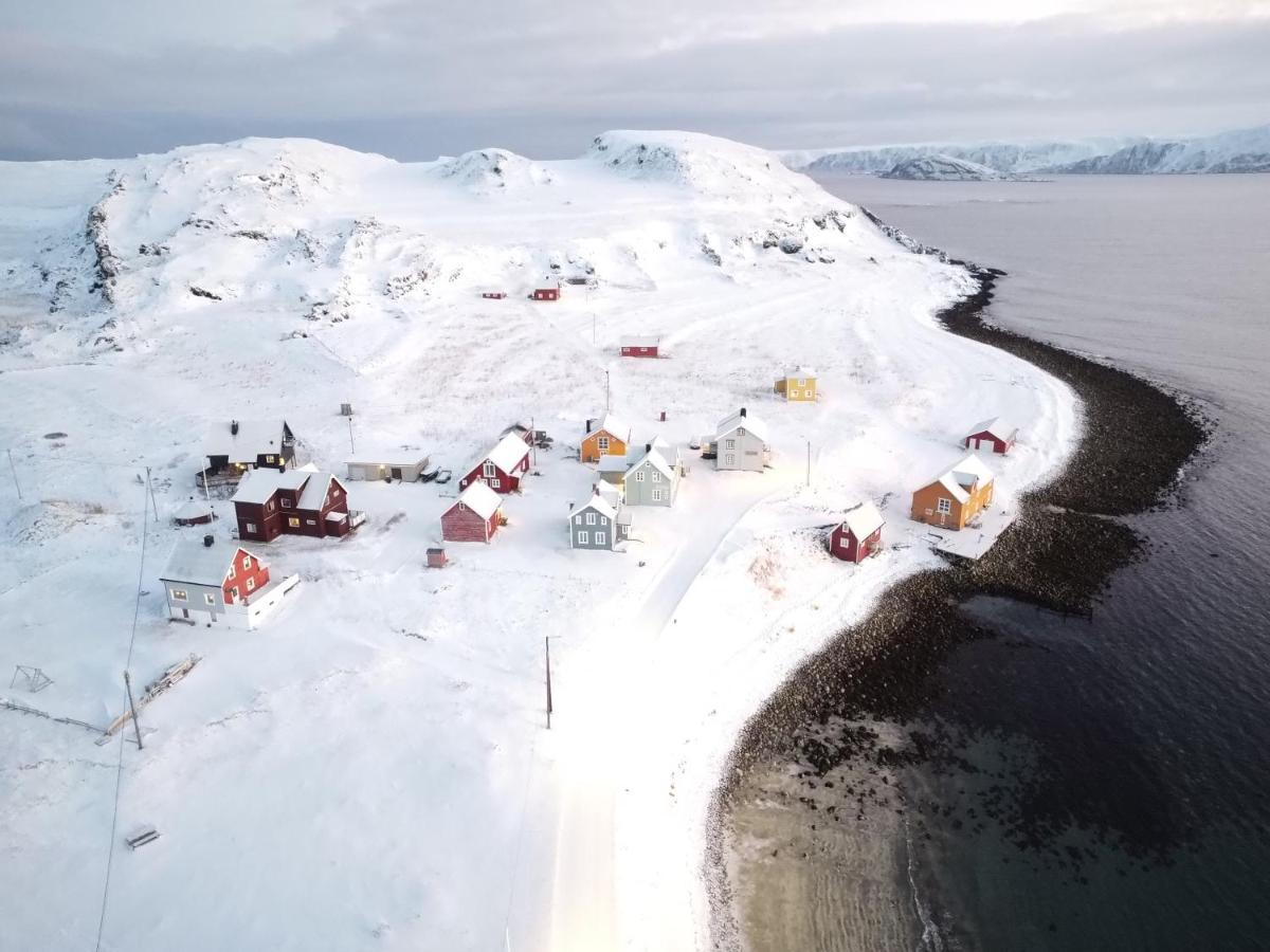 Kongsfjord Arctic Lodge Exterior photo